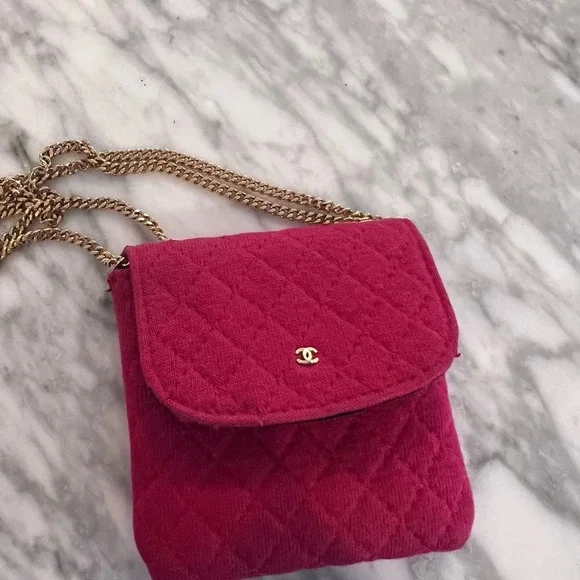 Chanel  Quilted Red Nano Flap Mini Micro Chain Bag - VINTAGE AUTHENTICATED - Picture 6 of 9